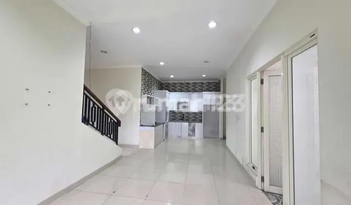 Sold at a Loss Super Cheap! Below PPJB Cluster Maxwell Summarecon Gading Serpong Hook Position 223M2 2