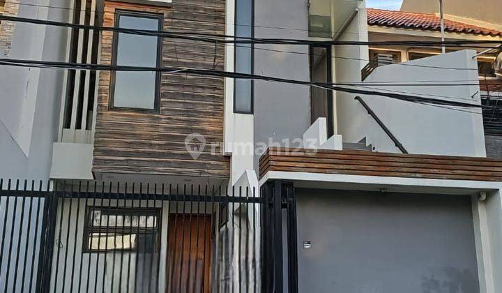 Furnish Bagus! Rumah di Sunter Sacna Nusantara Dijual 3 Lantai 1