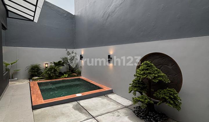 For Sale House In Bsd Kencana Loka Luxury Semi Furnished With Jacuzzi Pool Ready To Occupy 2