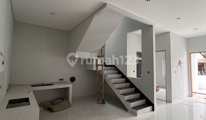 Newly Built House in Gading Serpong Sector For Quick Sale Strategic Location 1