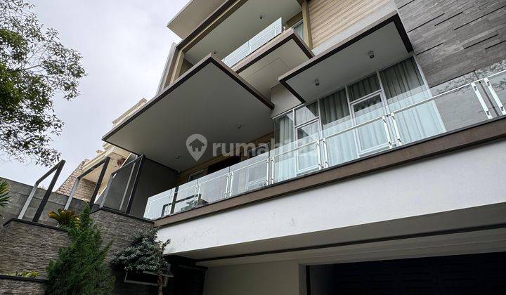 Mewah! Modern! Rumah Pantai Indah Kapuk Modern Minimalis 5 + 1 Bedroom Dijual 2