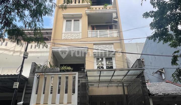 Rumah 4 Lantai Dijual Di Komplek Sunter Lokasi Strategis 4 Kamar Butuh Uang! 1