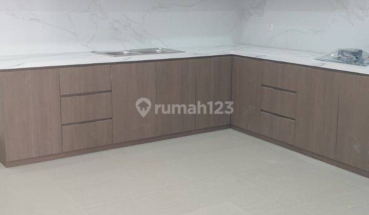 Rumah 3 Lantai Di Muara Karang Dijual Minimalis  2