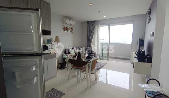 2 Bedroom Fully Furnished Apartment in Paddington Alam Sutera