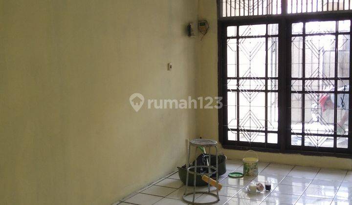 Disewakan Rumah Renov Villa Tangerang Indah 2