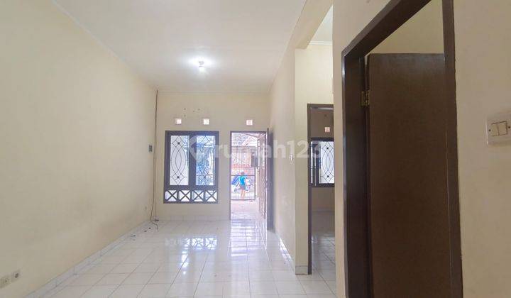Di Sewakan Rumah Siap Huni di Royal Tangerang 8