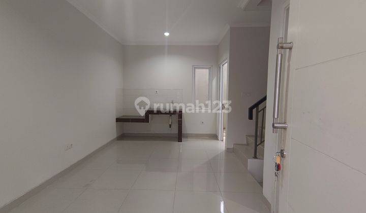 Di Jual Rumah 2 Lantai di Samara Village Gading Serpong 1