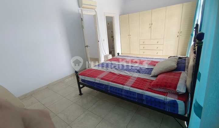 Townhouse furnished in Paris Garden, Lippo Karawaci. 2