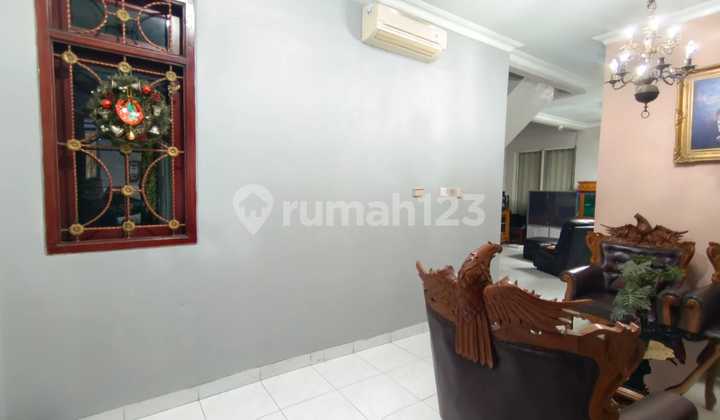 Di jual rumah 2 lantai di golf modernland Tangerang  2