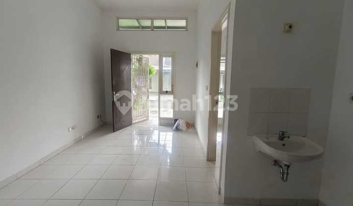 Dijual rumah satu lantai hook  full renovasi di cluster dhana 1