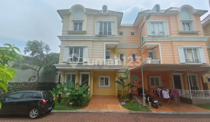 Disewakan rumah di Montana village gading serpong, split level  1