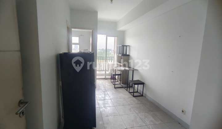 For sale, Ayodhya apartment with 2 bedrooms, corner unit in Tangerang city.