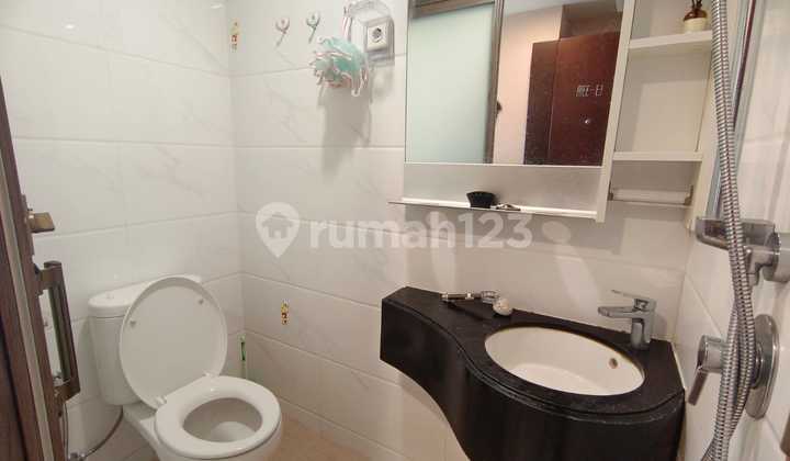 Di sewakan apartemen studio furnish di sky house BSD 2