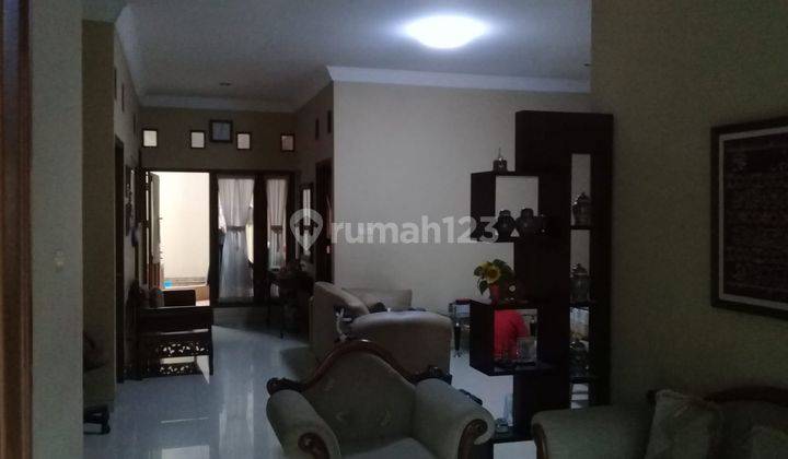 Dijual Rumah Pinggir Jalan Siap Huni Griya Loka Bsd, Vn 6