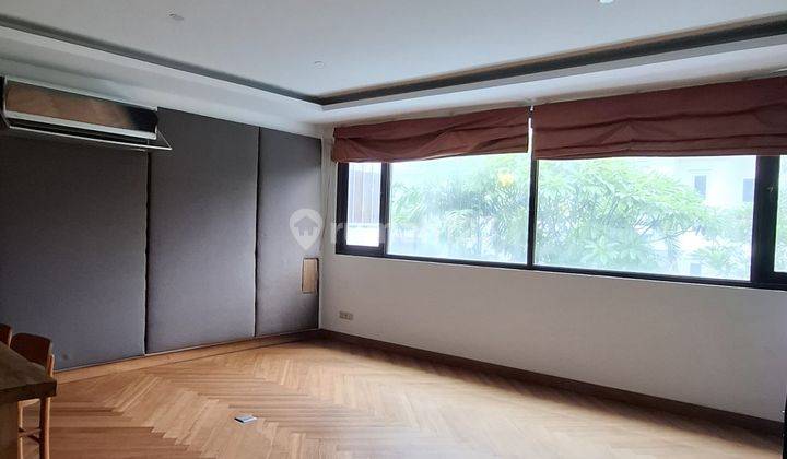 Rumah Mega Kuningan Dekat Komplek Mentri 2