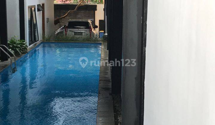 Rumah Estettik Private Pool Cipete Utara Jakarta Selatan 2