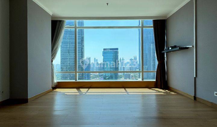 Disewakan Apartemen Mewah 2 BR Private Lift di Central Jakarta 2