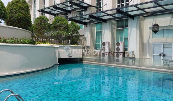 Apartemen Belezza 3 BR Private Lift Dan Best View 2