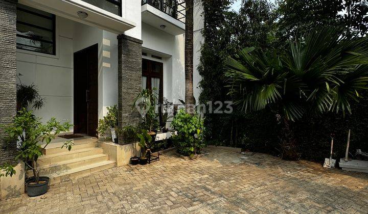 Rumah Modern Minimalis Dekat High Scope School Tb Simatupang 1