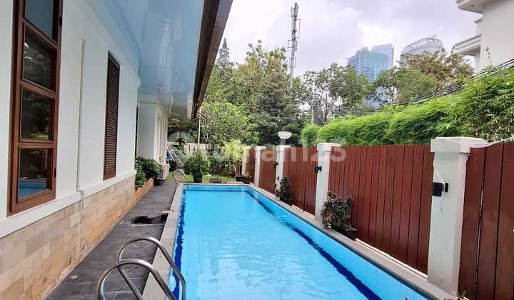 RUMAH SIAP HUNI DI MEGA KUNINGAN. COCOK UNTUK KEDUTAAN  1