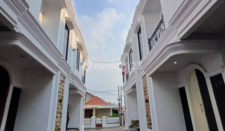 Rumah Baru Modern Klasik Jagakarsa 2 Lantai 3 Kamar 2