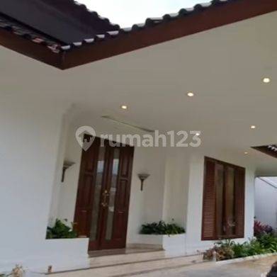 Rumah Mewah 2 Lantai Siap Huni Tanah Luas Private Pool Pejaten Barat 2