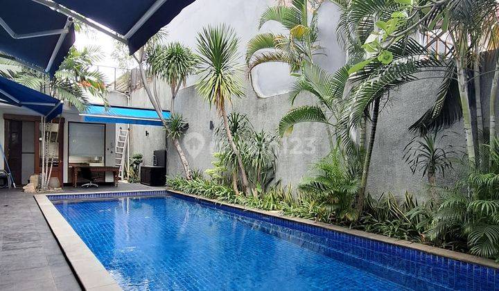 Rumah Mega Kuningan Dekat Komplek Mentri 1
