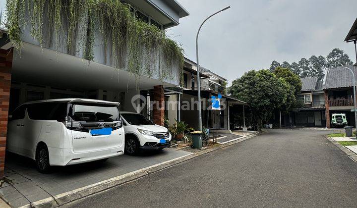 Rumah Modern Minimalis 2 Lantai Bangunan Rapi Ada Rooftop 1