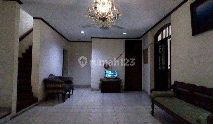 Rumah Kost 15 Pintu Akses Parkir Luas Dan Dekat Mall Pejaten Village 2