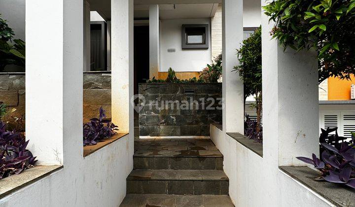 Rumah Modern Minimalis 2 Lantai Terawat Private Pool Dekat Mrt Lebak Bulus 2