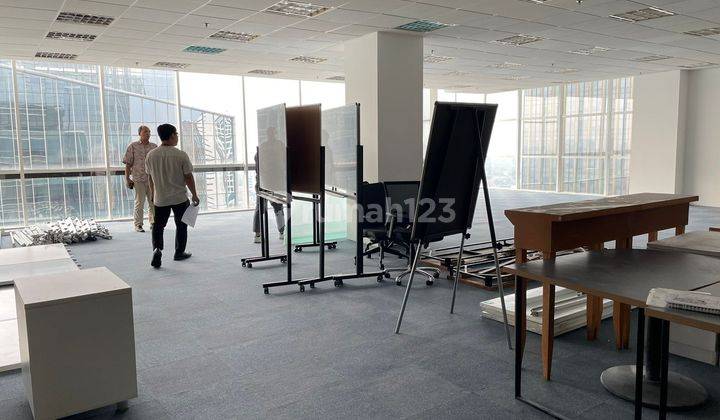 Available Office Space Semi Furnish 240m2 Talavera, Jakarta Selatan 2