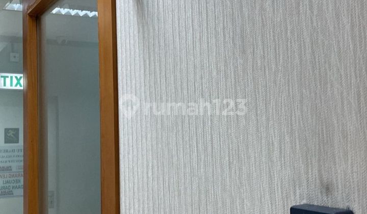 DiSewakan Kantor Fully Furnished Di kuningan Jakarta Selatan