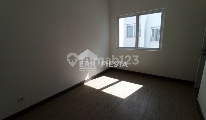 Good and Cheap Houses in Riviera Metland Direct Exit Toll 2