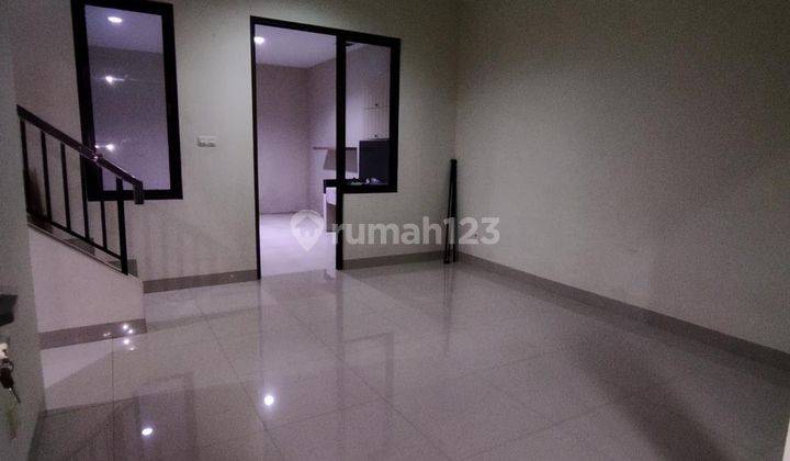 Rumah Cantik Renov Dekat Pintu Toll Di Metland Puri 2