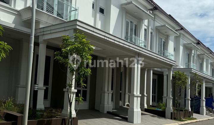 Rumah Cantik di Cluster Pasadena Gading Serpong
