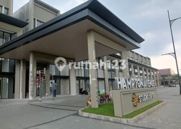 New Hampton Ruko in Gading Serpong