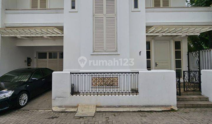 Rumah siap huni dalam townhouse di kemang 1