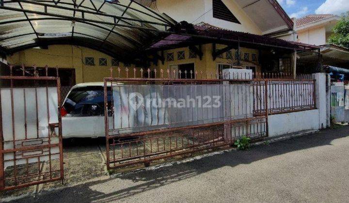 Rumah lama hitung tanah di belakang citos Cilandak  1