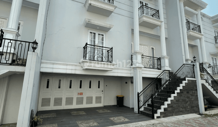 Harga Bagus Rumah Cantik Dalam Townhouse di Jagakarsa 2