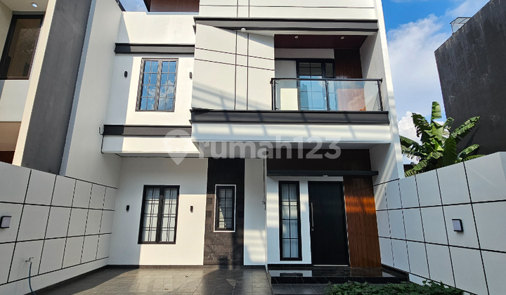 Dekat Toll Andara Rumah Baru Dalam Cluster di Jagakarsa