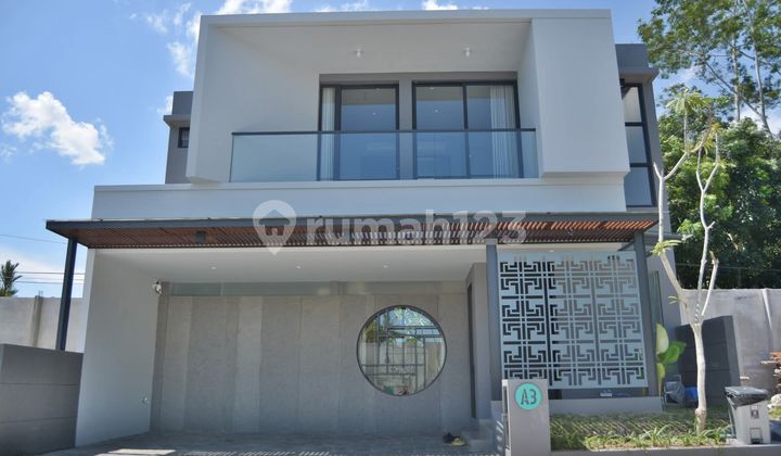 Rumah Exclusive Dengan Konsep Jepang Dekat Kampus