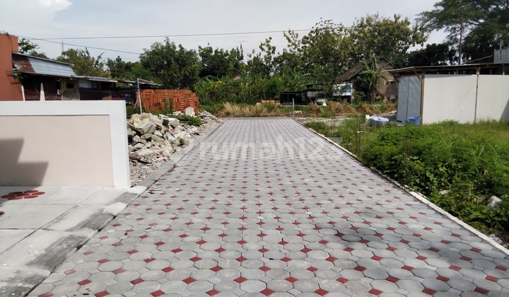 New 2-Story House Ready to Live In Classic Modern 2