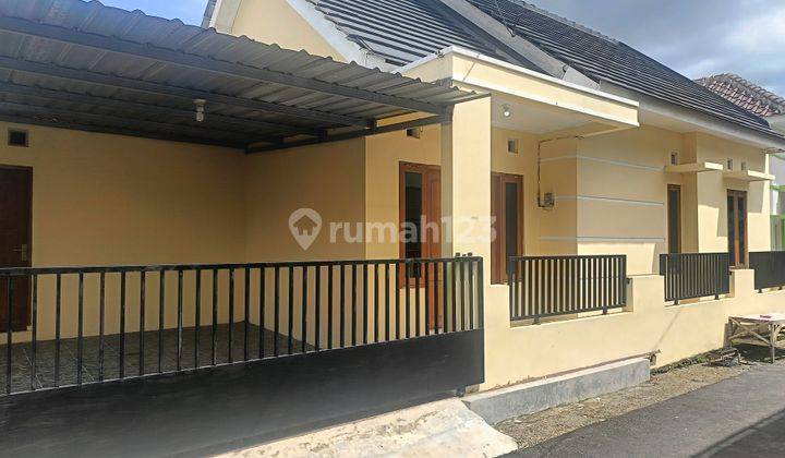 Rumah Dekat Dengan Kota  1