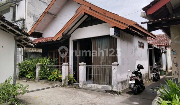 Rumah Dalam Ringroad Dekat Kota dan Kampus