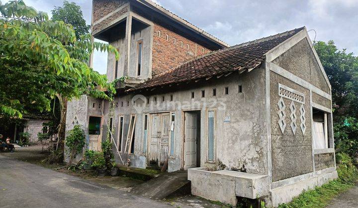 Rumah 2 Lantai  2