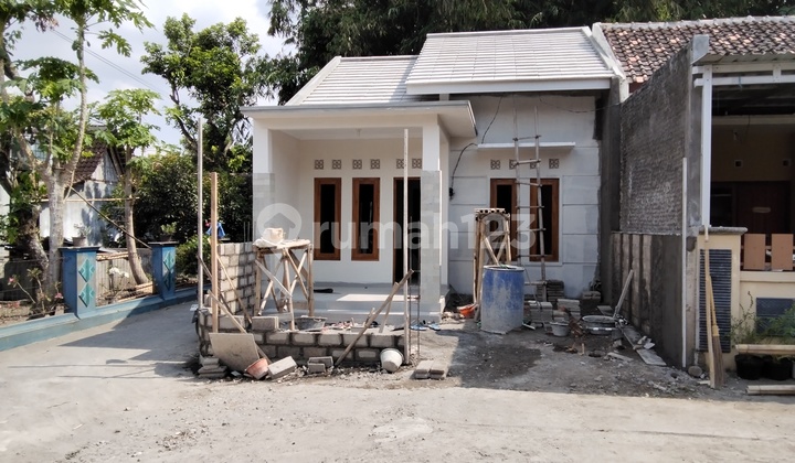 Rumah Baru Siap Huni Konsep Minimalis Modern 2