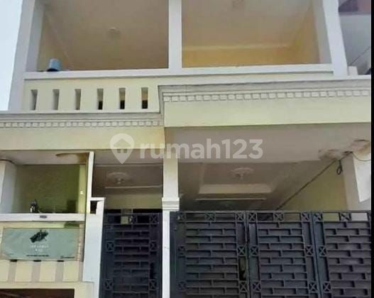 Dijual Rumah Taman Royal 3 Cipondoh kota Tgr