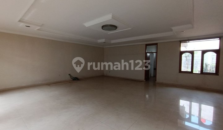 Dijual Rumah Sayap Riau Depan Lapang Supratman Bandung 2