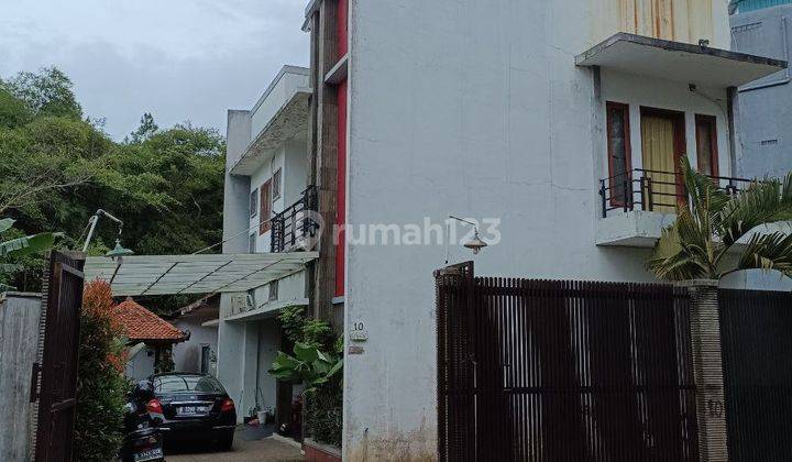 Rumah Dijual Siap Huni Lingkungan Tenang Jalan Lebar Cikutra 1