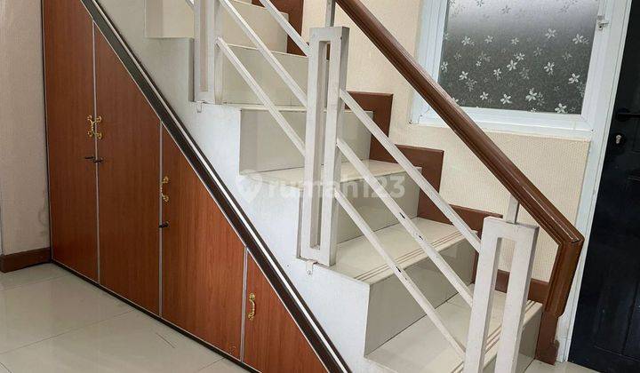 Dijual Rumah Siap Huni di Komplek Padasuka Ideal 9